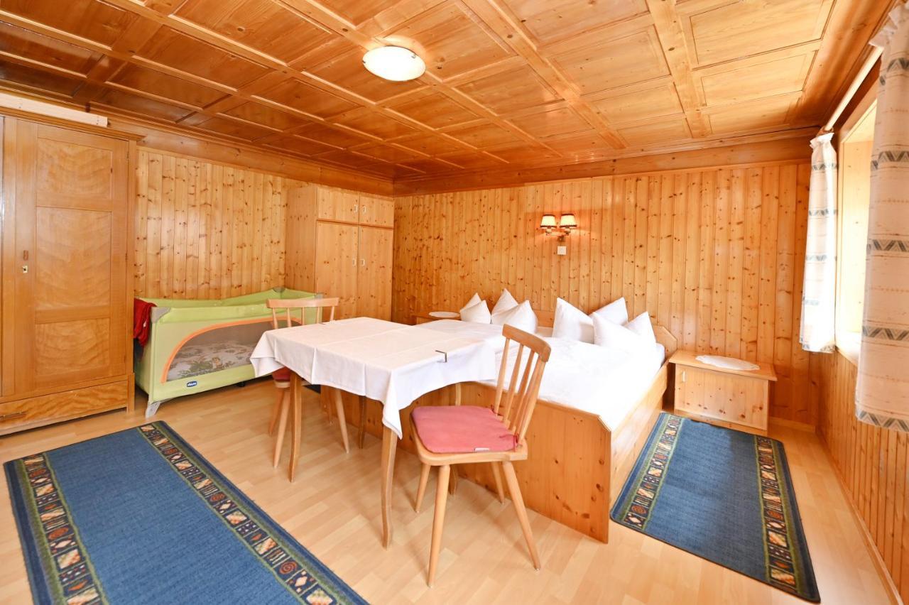 Ferienbauernhof Moosbrugger Apartment Schoppernau Exterior photo